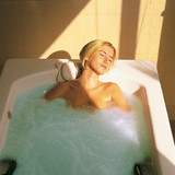 Whirlpool zur Entspannung im Wellnessbereich des Hotels Bad Wildbad