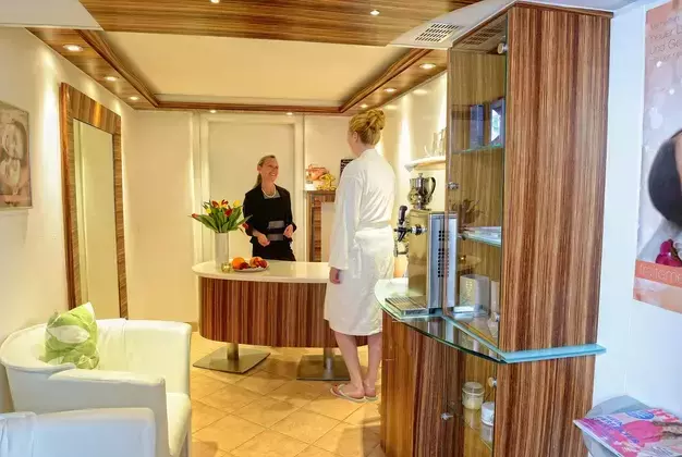 4 Sterne Wellnesshotel Rothfuss mit Kosmetikbereich in Bad Wildbad im Schwarzwald